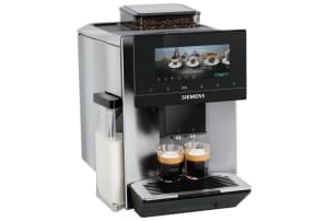 Siemens Espresso volautomaat EQ900 iAroma met 1 bonenbakje - RVS / RVS met zwarte koffie-uitloop