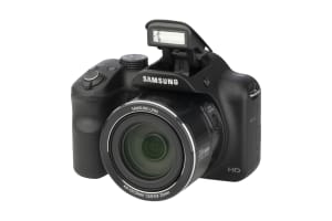 Samsung WB1100F