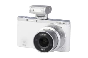 Samsung NX Mini met NX-M 9-27mm F3.5-5.6 ED OIS