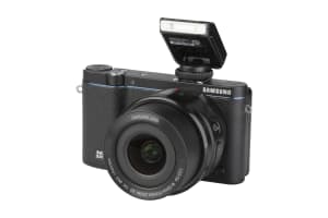 Samsung NX3300 met 16-50mm