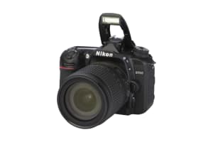 Nikon D7500 met AF-S DX Nikkor 18-105 mm