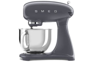 SMEG SMF03GREU grijs