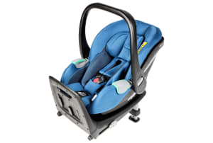 Recaro Avan + Avan/Kio base