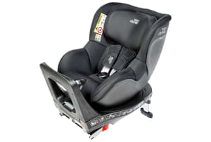 Britax Römer Dualfix 5Z + Flex Base 5Z