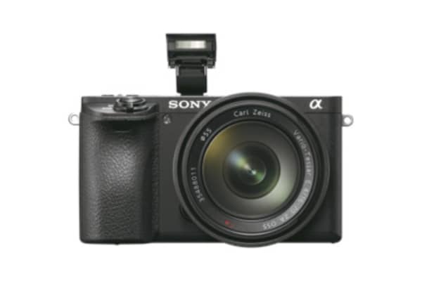 Sony - Alpha 6500 met Vario-Tessar T* E 16-70mm F4 ZA OSS - 12