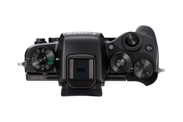 Canon - EOS M5 met EF-M 15-45mm 1:3,5-6,3 IS STM - 10