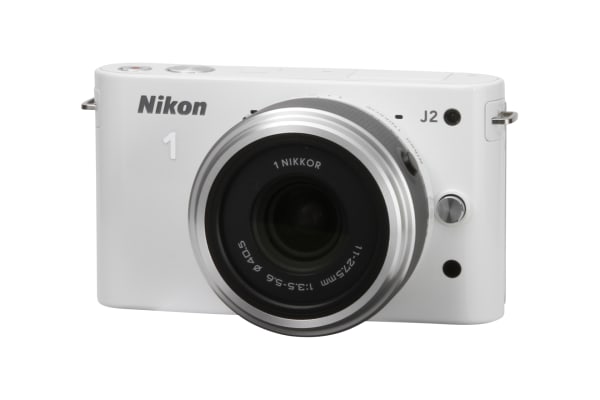 Nikon - 1 J2 met 11-27.5 mm 1:3.55.6 - 0