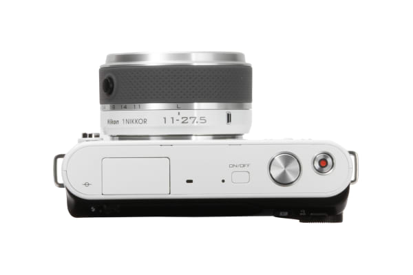 Nikon - 1 J2 met 11-27.5 mm 1:3.55.6 - 3