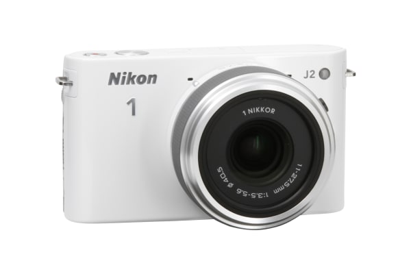 Nikon - 1 J2 met 11-27.5 mm 1:3.55.6 - 4