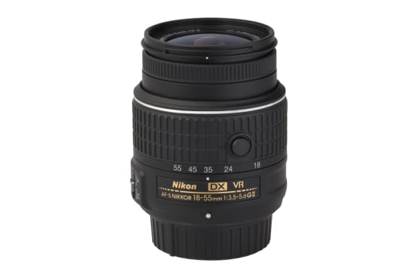 Nikon - D3300 met AF-S DX NIKKOR 18-55mm 1:3,5-5,6G VR II - 5