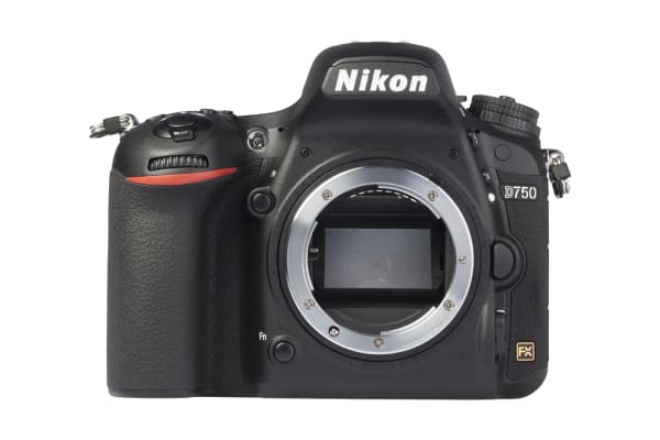 Nikon - D750 met AF-S 24-85mm 1:3.5-4.5 G ED VR - 4