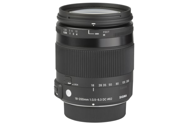 Nikon - D7200 met Sigma C 18-200mm 1:3.5-6.3 DC MACRO OS HSM - 6