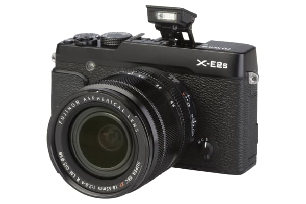 Fujifilm - X-E2S met Fujinon XF18-55mm - 0