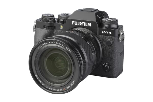 Fujifilm - X-T4 met Fujinon XF 16-80mm f/4 R OIS WR - 0