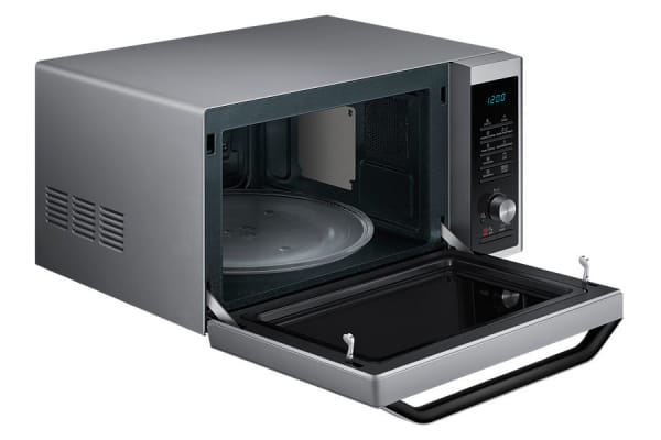 Samsung - MC32J7055CT - 8