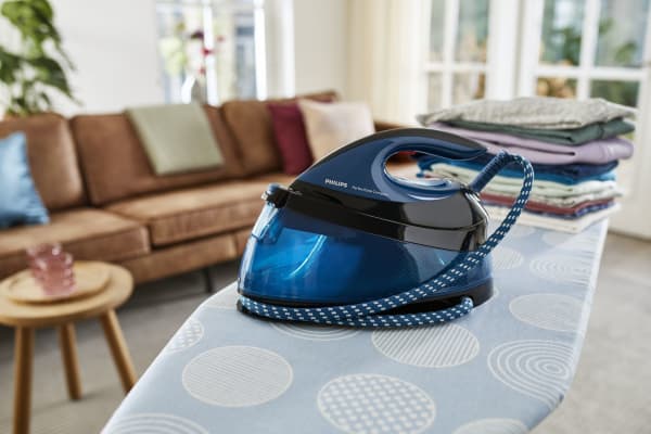 Philips - GC7846/80 PerfectCare Compact - 2