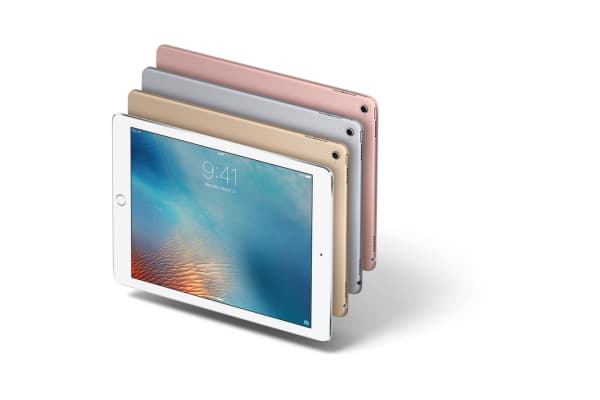 Apple - iPad Pro 9.7 (128GB) - 3