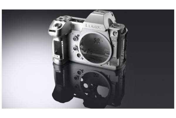 Panasonic - Lumix DC-S1E-K body - 4