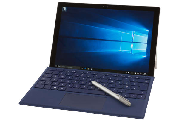 Microsoft - Surface Pro 4 (i5 - 128GB) met Type Cover - 0