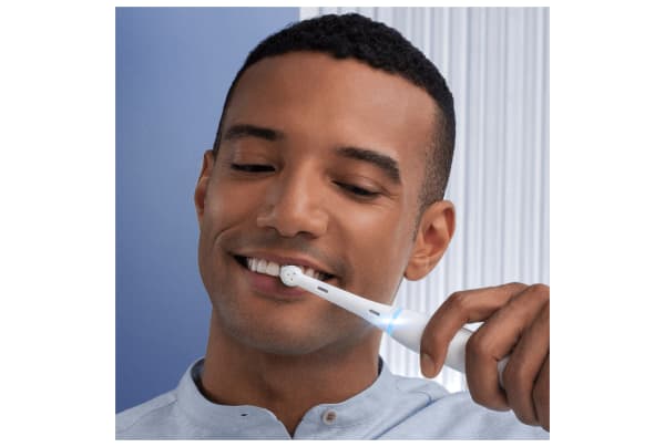 Oral-B - iO 7s (wit) - 7