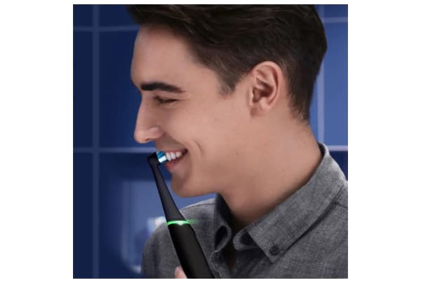 Oral-B - iO 6n (zwart) - 4