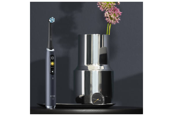 Oral-B - iO 9 special edition (zwart) - 4