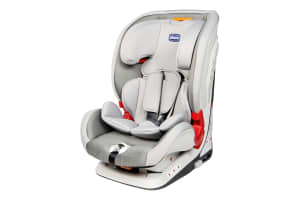 v0/productvergelijker/AUTKNDZT/chiccoyouniversefixwithharness-0