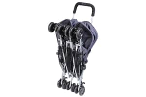 v0/productvergelijker/KINDERWAGENS/Mclaren_Twin_Triumph_IC11077-0010-00-1106-W-01_folded-2