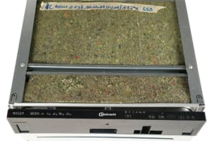 v0/productvergelijker/VAATW/ic10011-0137-00-0411-VU-01-10-1