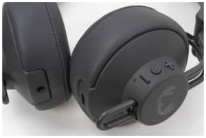 v1652194270/productvergelijker/HOOFDTELEFOONS/IC21776-0100-00_02-1
