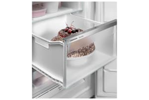 v1677760694/productvergelijker/VRIEZERS/20689303_kk_8-9