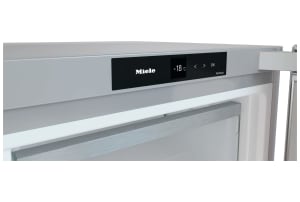 v1677863461/productvergelijker/VRIEZERS/31682784_kk_2-1