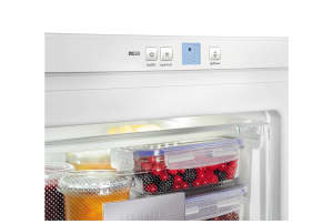 v1677863959/productvergelijker/VRIEZERS/12630440_kk_4-6