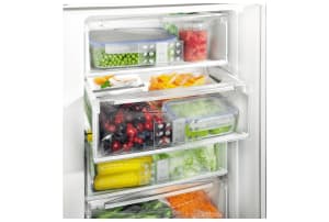 v1677865325/productvergelijker/VRIEZERS/13755192_kk_3-7