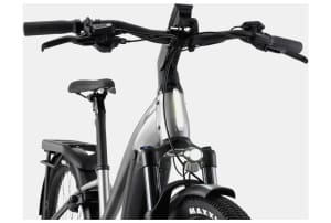 v1682377677/productvergelijker/ELFIETS/20230448B10-17