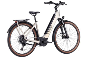 v1682388900/productvergelijker/ELFIETS/20230175A05_Cube_Touring_Hybrid_Pro_625_pearlysilver%25C2%25B4n%25C2%25B4black_Easy_Entry-10