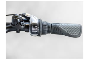 v1682781337/productvergelijker/ELFIETS/20230289A05_Trek_Verve%252B_1_Lowstep_400Wh-3