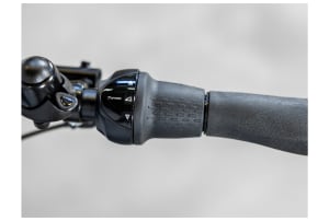 v1682783005/productvergelijker/ELFIETS/20230296B05_Trek_District%252B_3_400Wh-3