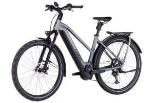 v1682933145/productvergelijker/ELFIETS/20230166B02_Cube_Kathmandu_Hybrid_SLT_750_prizmsilver%25C2%25B4n%25C2%25B4grey_Trapeze-5