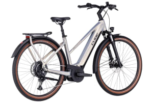 v1682933566/productvergelijker/ELFIETS/20230175B05_Cube_Touring_Hybrid_Pro_625_pearlysilver%25C2%25B4n%25C2%25B4black_Trapeze-11