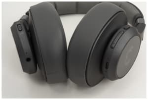 v1687852135/productvergelijker/HOOFDTELEFOONS/IC21776-0195-00_02-1