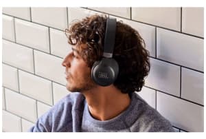 v1688390597/productvergelijker/HOOFDTELEFOONS/13382374_kk_8-12