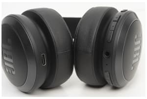 v1702549517/productvergelijker/HOOFDTELEFOONS/IC21776-0227-00_02-1