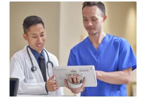 v1711376303/productvergelijker/TABLETS/50179800_kk_27-18