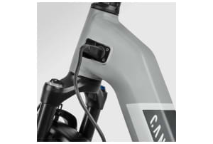 v1713827874/productvergelijker/ELFIETS/3596_TOP-3_pathlite-on-6-suv-st_gy_battery-charging-6