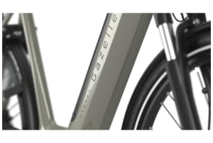 v1713866212/productvergelijker/ELFIETS/20231217A_090Gazelle%2BGrenoble%2BC7%252B%2BHMB%2B500Wh%2B-5