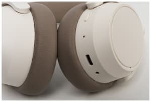 v1715079605/productvergelijker/HOOFDTELEFOONS/IC21776-0265-00_02-1