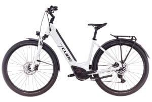v1728832815/productvergelijker/ELFIETS/20236103A_03_Cube%2BTouring%2BHybrid%2BOne%2B500%2Beasy-entry%2Bcotton%25C2%25B4n%25C2%25B4black-6