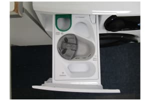 v1733932909/productvergelijker/WASDROOGCOMBINA/ic23658-0115-00-2308-CB-01_7-3