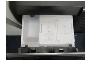 v1733932936/productvergelijker/WASDROOGCOMBINA/ic23658-0093-00-2407-WH-01_10-3